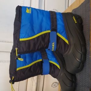 Sorel Boys Kids Snow Winter Boots 4